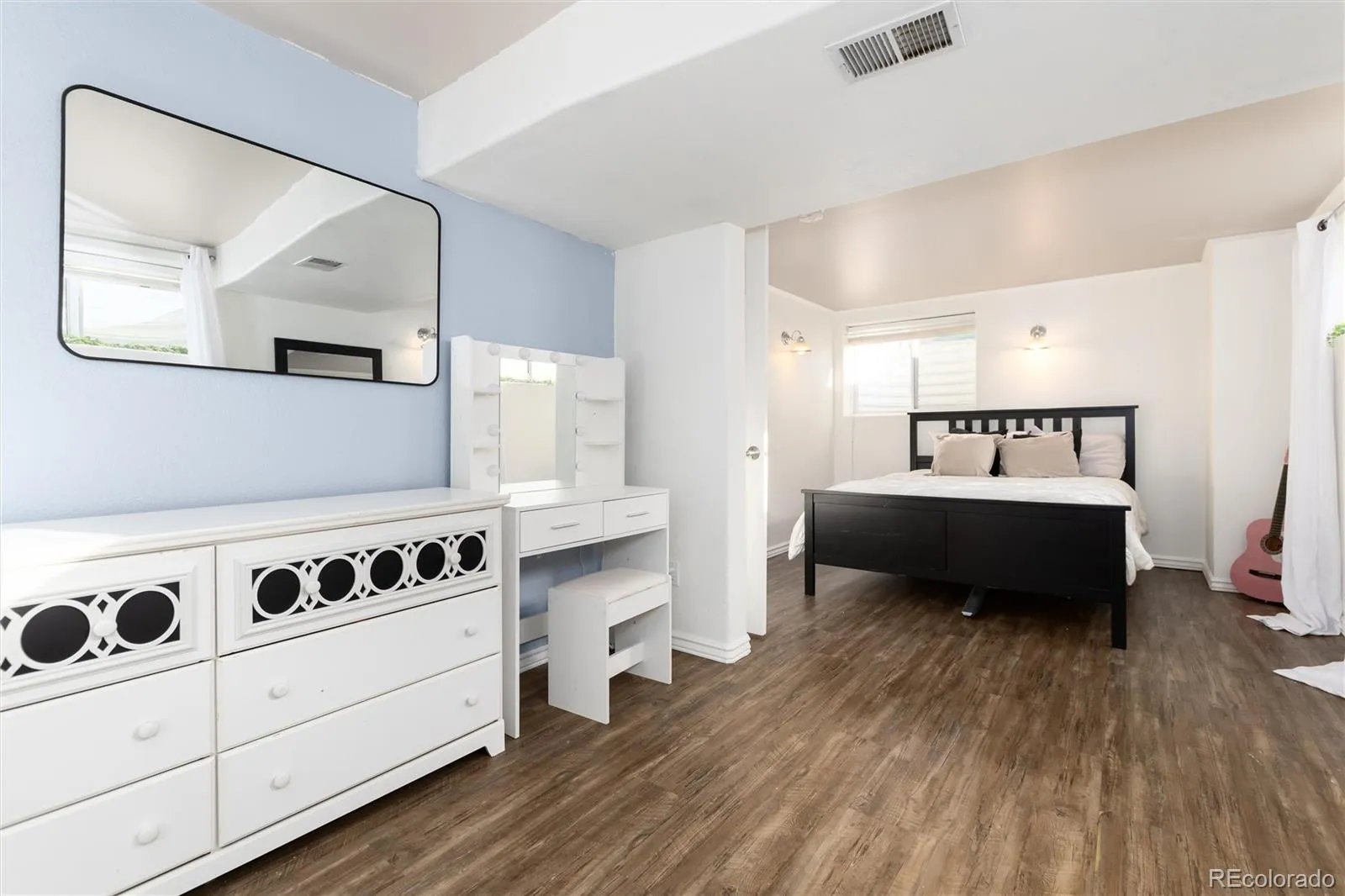 04102026194733 1600 24