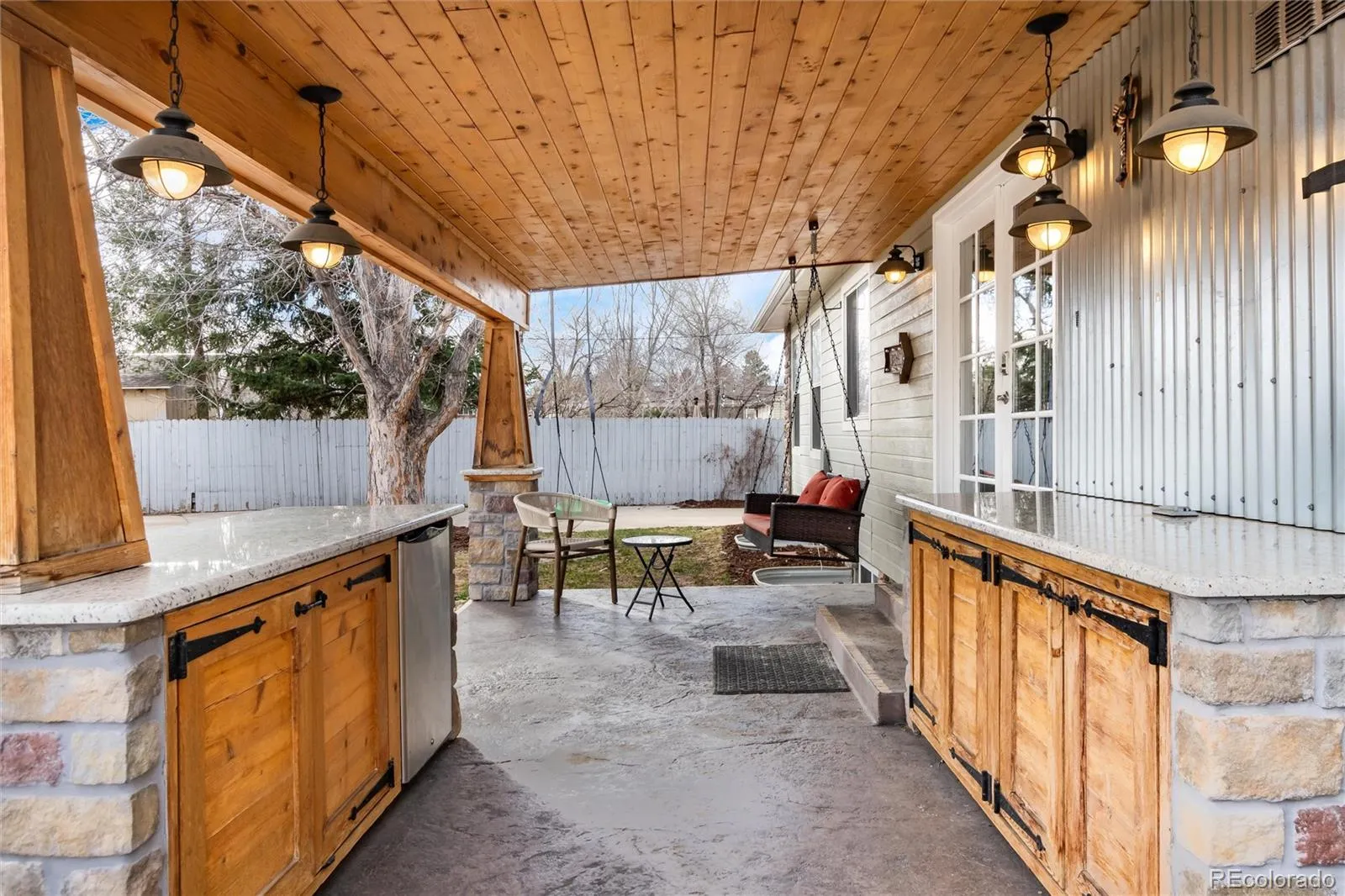 04102026194733 1600 31