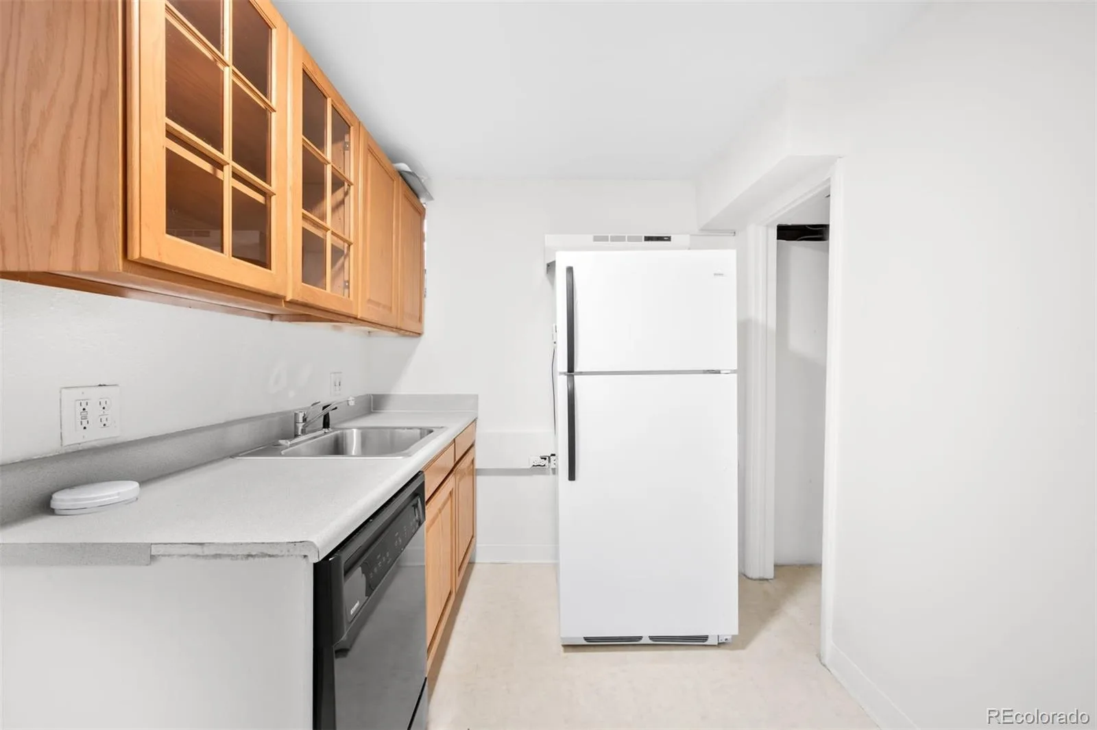 1670 S Franklin Street Denver CO 80210 | MLS #REC2442357 08212026192945 1600 15