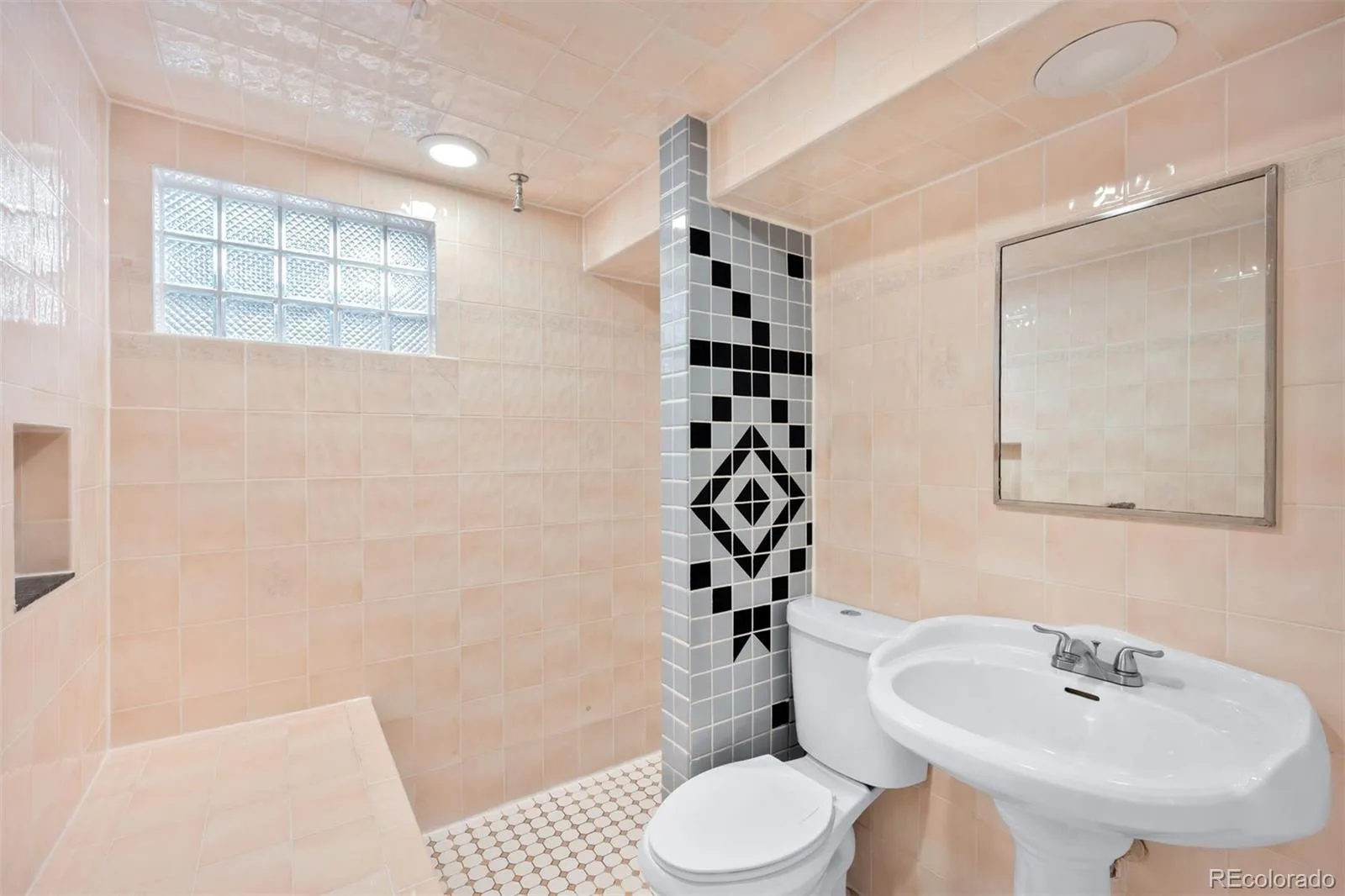 1670 S Franklin Street Denver CO 80210 | MLS #REC2442357 08212026192945 1600 4