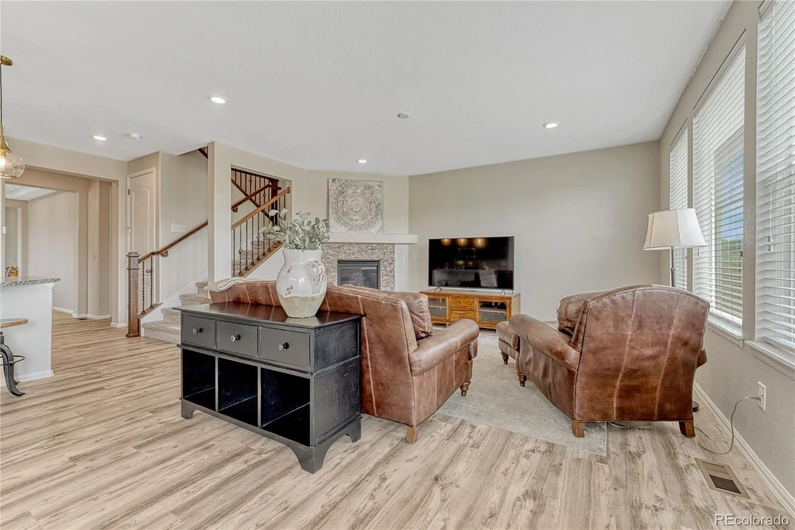 15048 Yellowthroat Street Parker CO 80134 MLS #REC2442590 07062026150654 1600 12