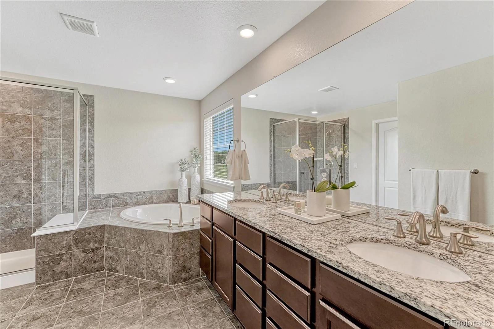 15048 Yellowthroat Street Parker CO 80134 MLS #REC2442590 07062026150654 1600 26