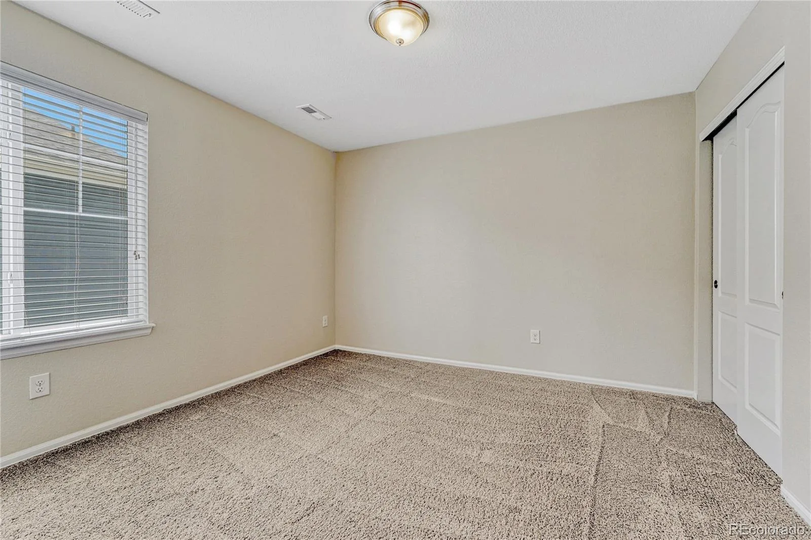 15048 Yellowthroat Street Parker CO 80134 MLS #REC2442590 07062026150654 1600 37