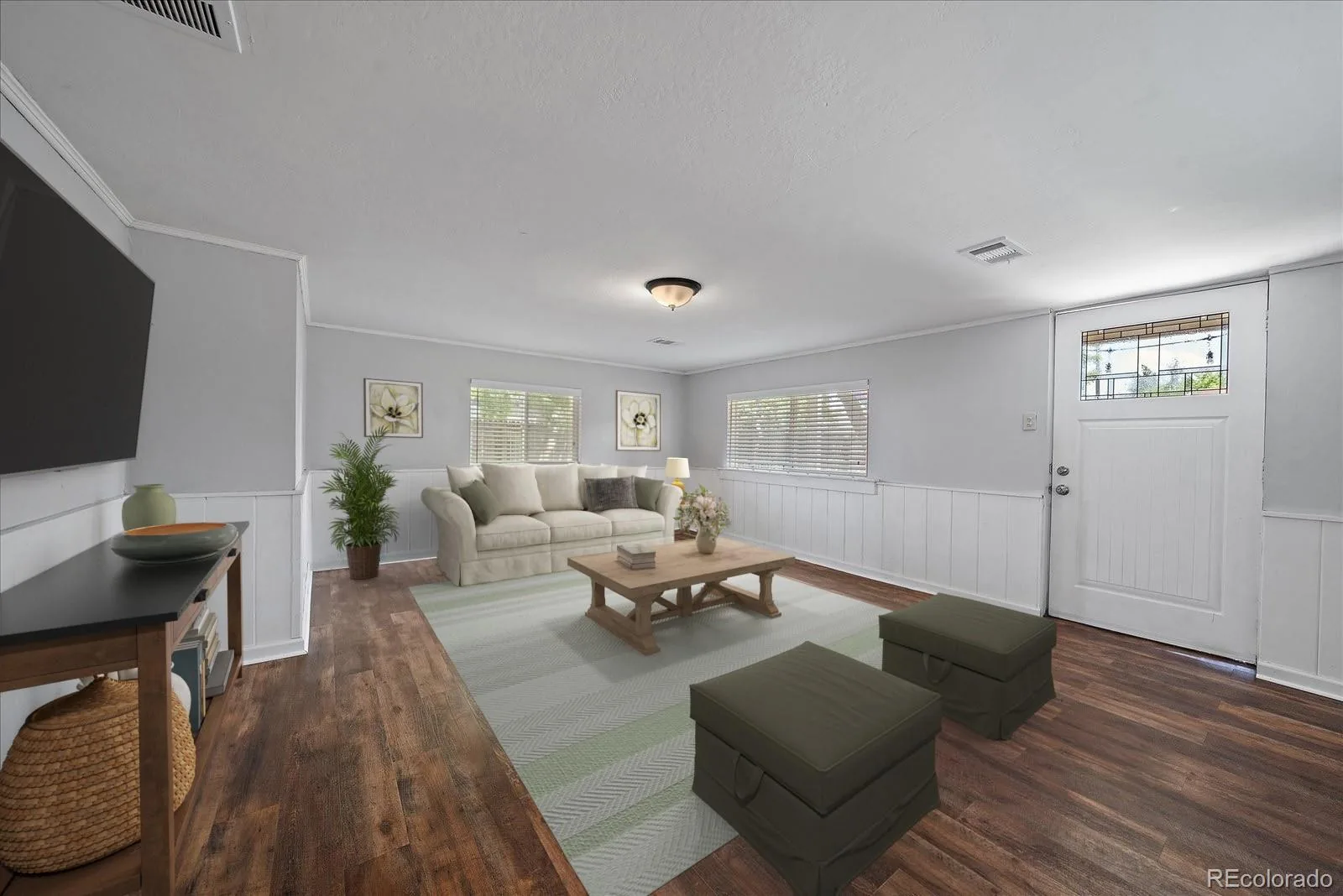 2001 W Wesley Avenue Englewood CO 80110 | MLS #REC2442802 08132026132530 1600 1