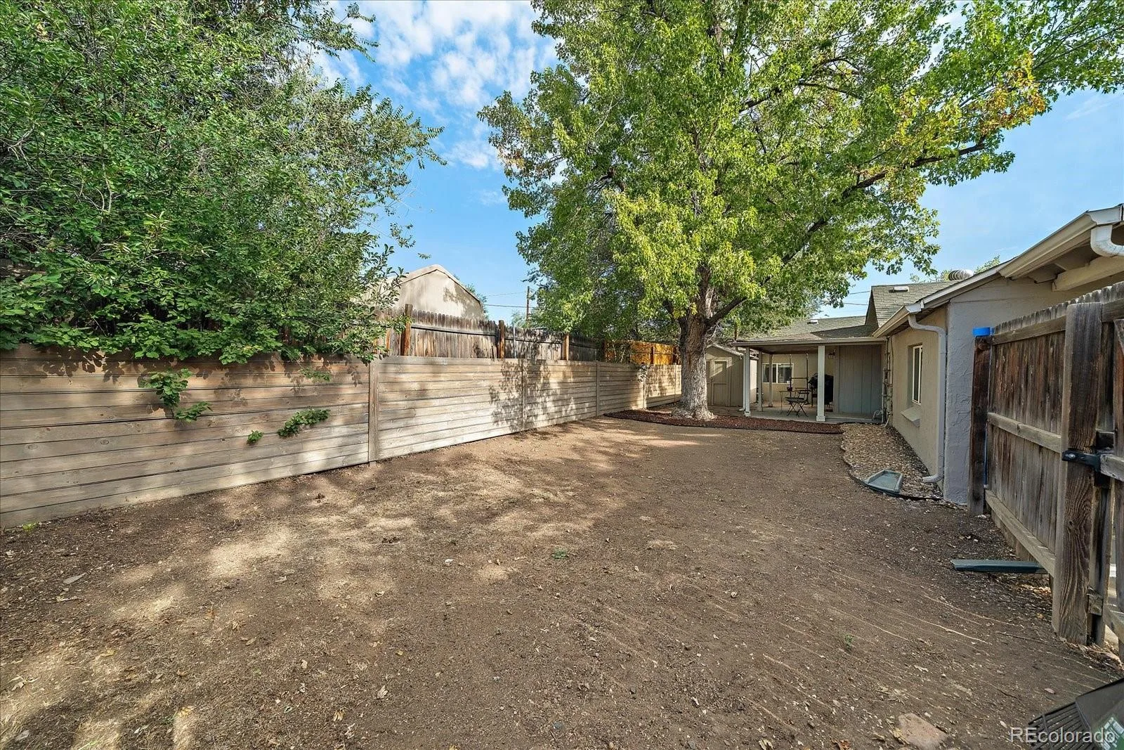2001 W Wesley Avenue Englewood CO 80110 | MLS #REC2442802 08132026132530 1600 32