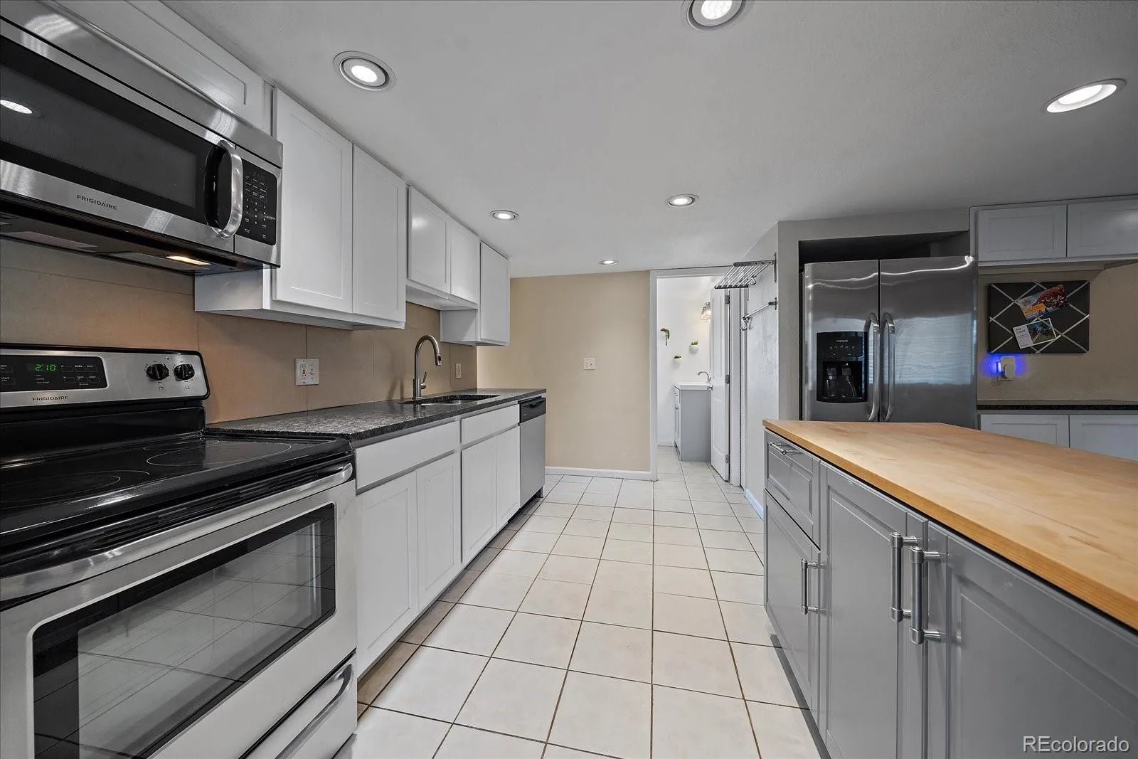 2001 W Wesley Avenue Englewood CO 80110 | MLS #REC2442802 08132026132530 1600 4