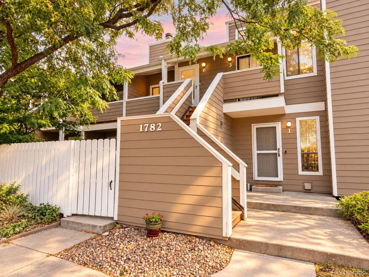 1782 S Trenton Street #6 Denver CO 80231 | MLS #REC2444878 MLS #REC2444878 image #0