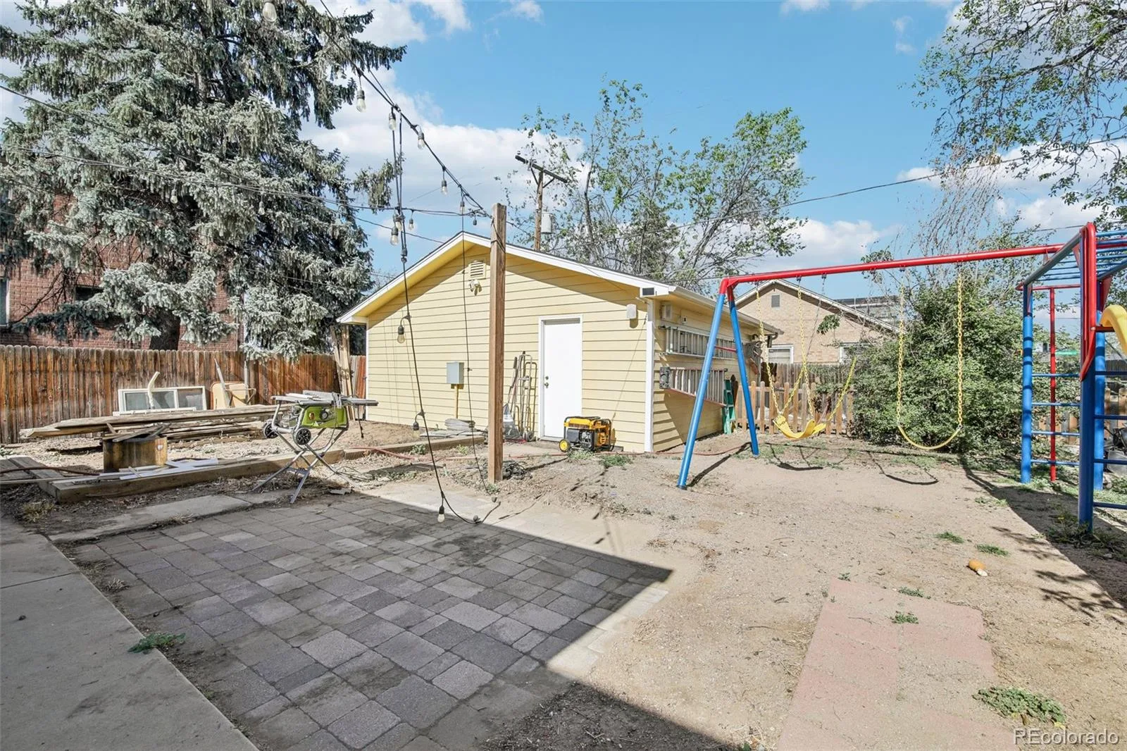 3694 S Acoma Street Englewood CO 80110 MLS #REC2446970 06092026013201 1600 22