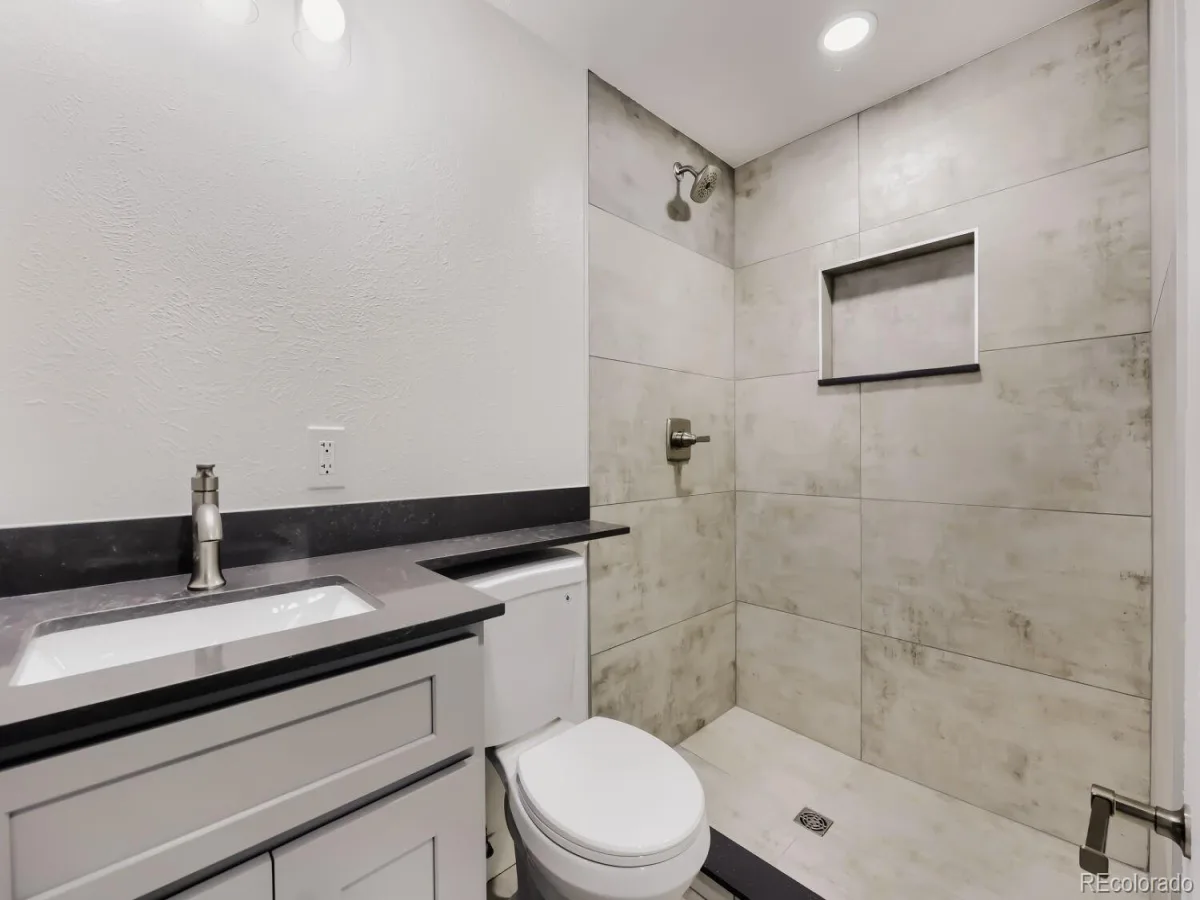 5760 W 71st Avenue Arvada CO 80003 | MLS #REC2447212 08232026203707 1200 26