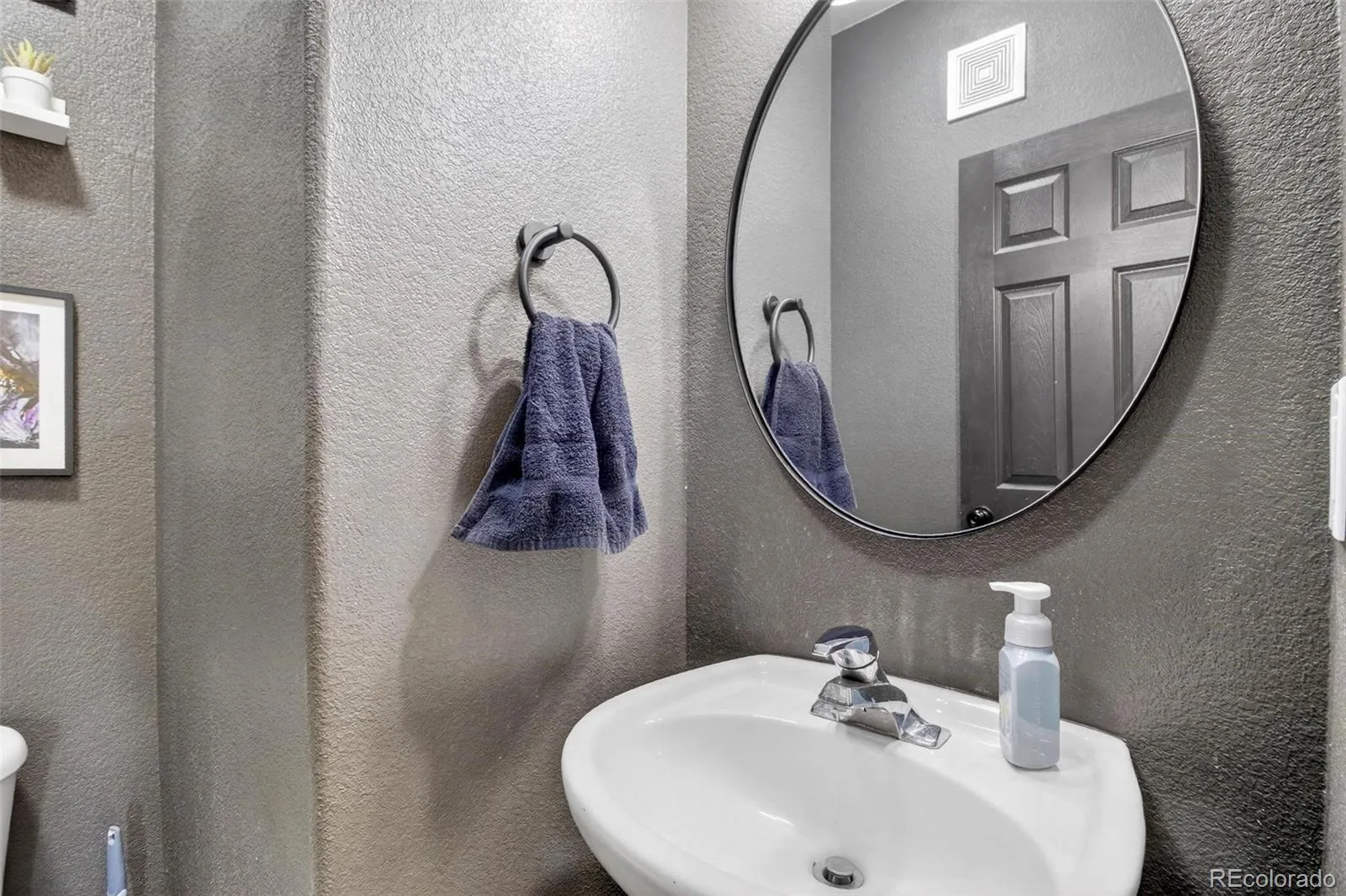 12711 Colorado Boulevard #210B Thornton CO 80241 | MLS #REC2449638 08262026173351 1600 10