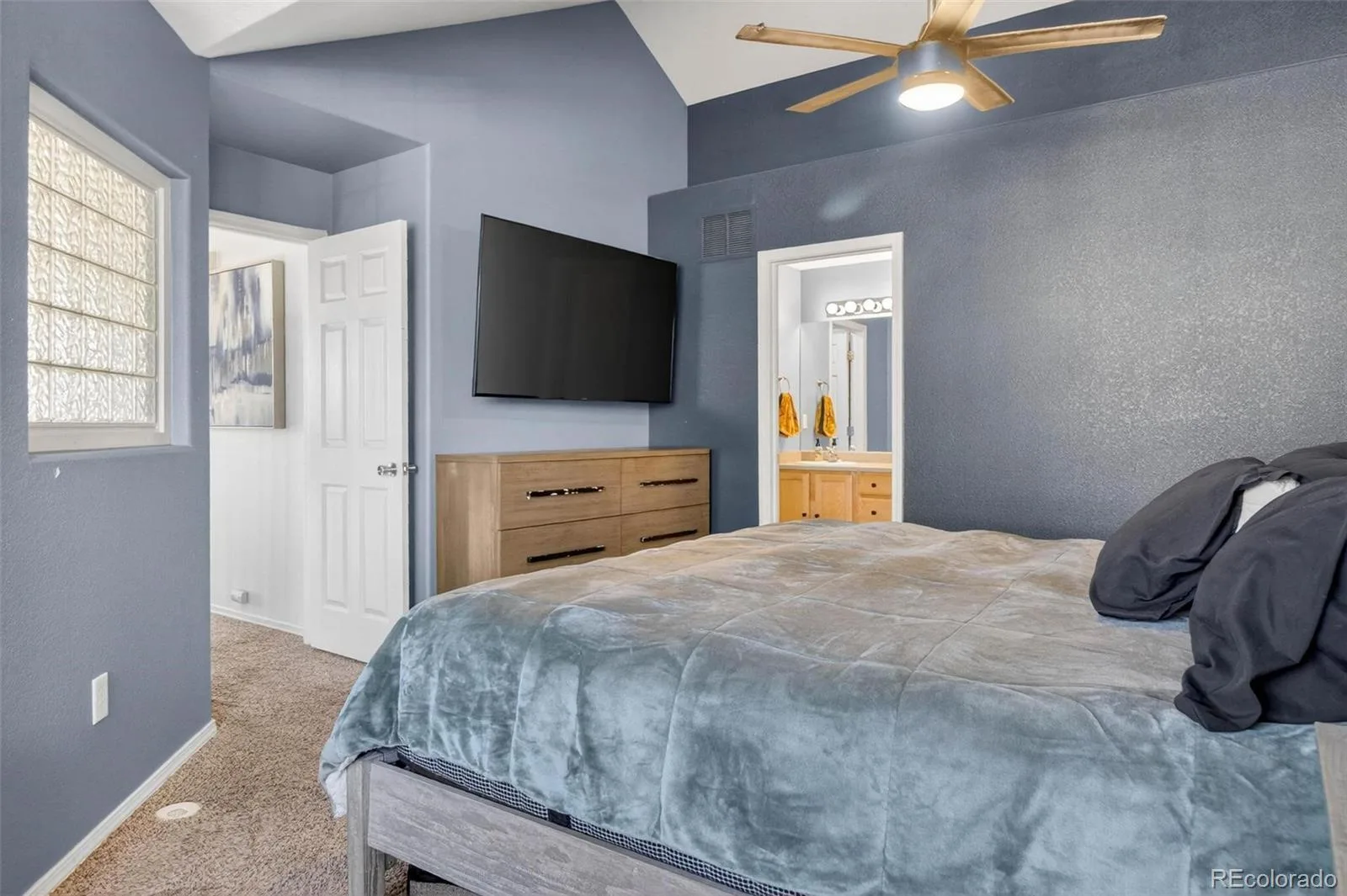 12711 Colorado Boulevard #210B Thornton CO 80241 | MLS #REC2449638 08262026173351 1600 13