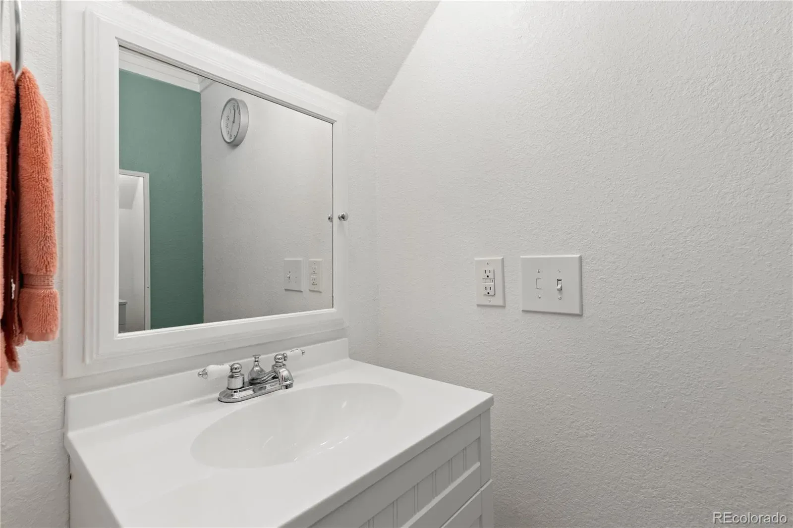 03132026042945 1600 20