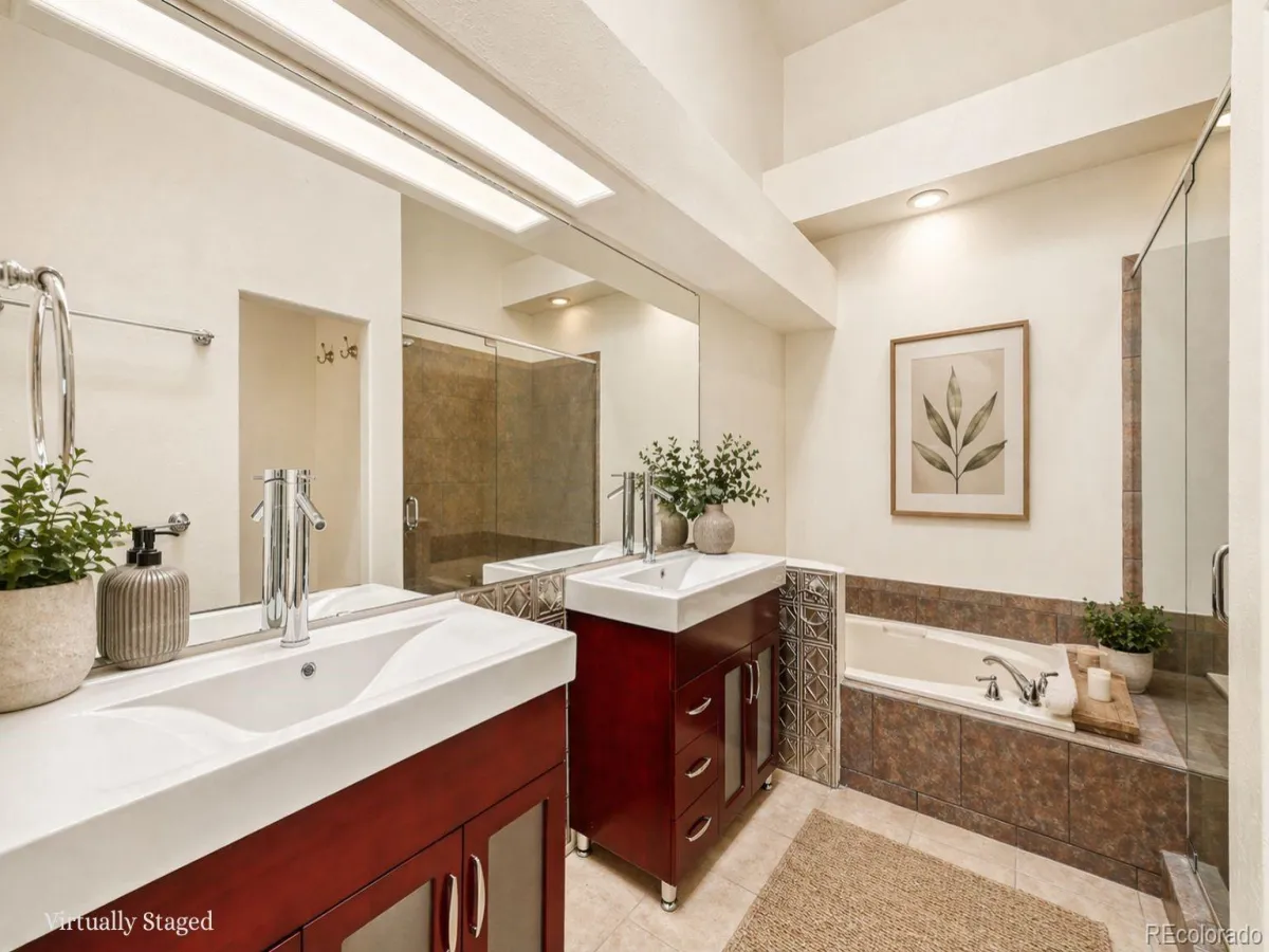 4927 S Eagle Circle Aurora CO 80015 MLS #REC2455433 05162026080243 1200 14