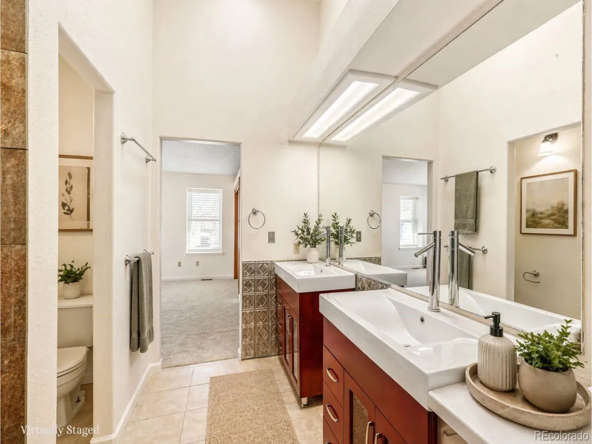 4927 S Eagle Circle Aurora CO 80015 MLS #REC2455433 05162026080243 1200 15