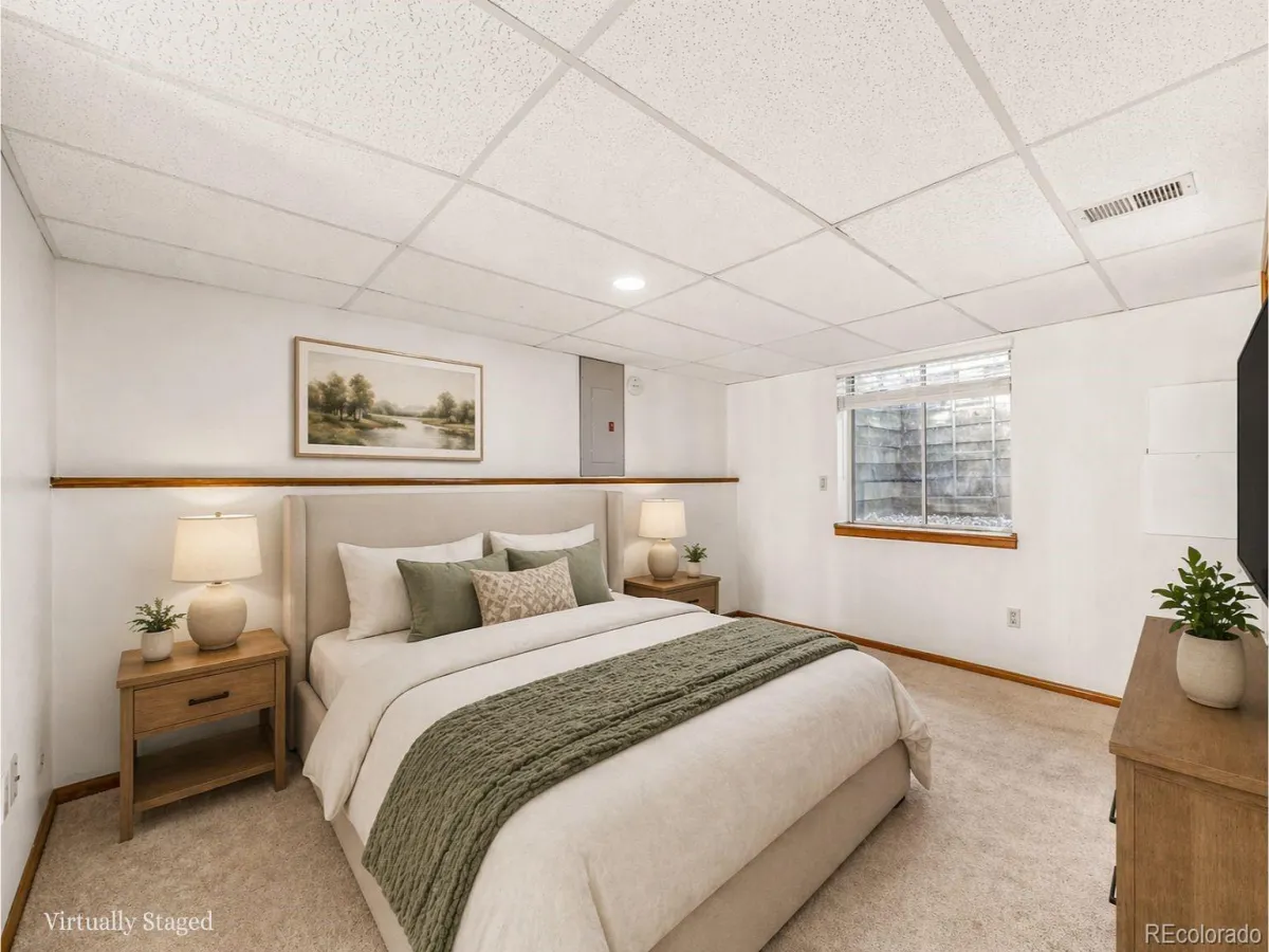 4927 S Eagle Circle Aurora CO 80015 MLS #REC2455433 05162026080243 1200 20