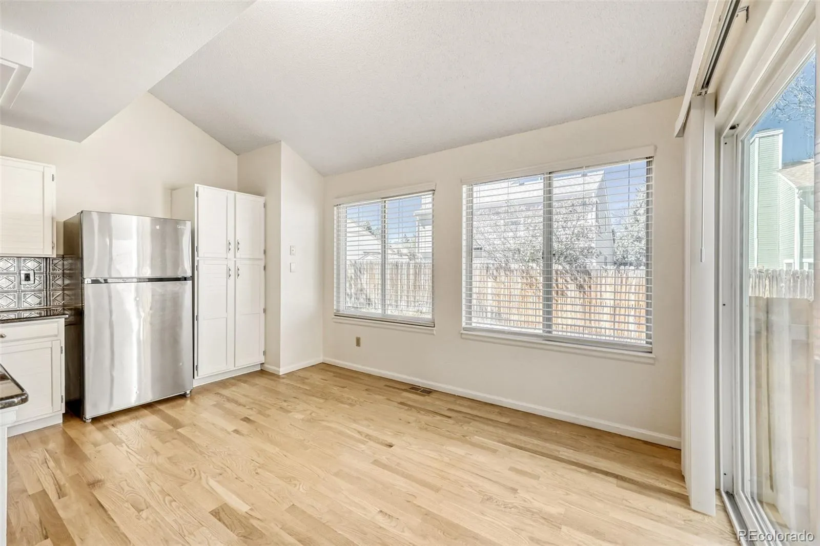 4927 S Eagle Circle Aurora CO 80015 MLS #REC2455433 05162026080243 1600 10