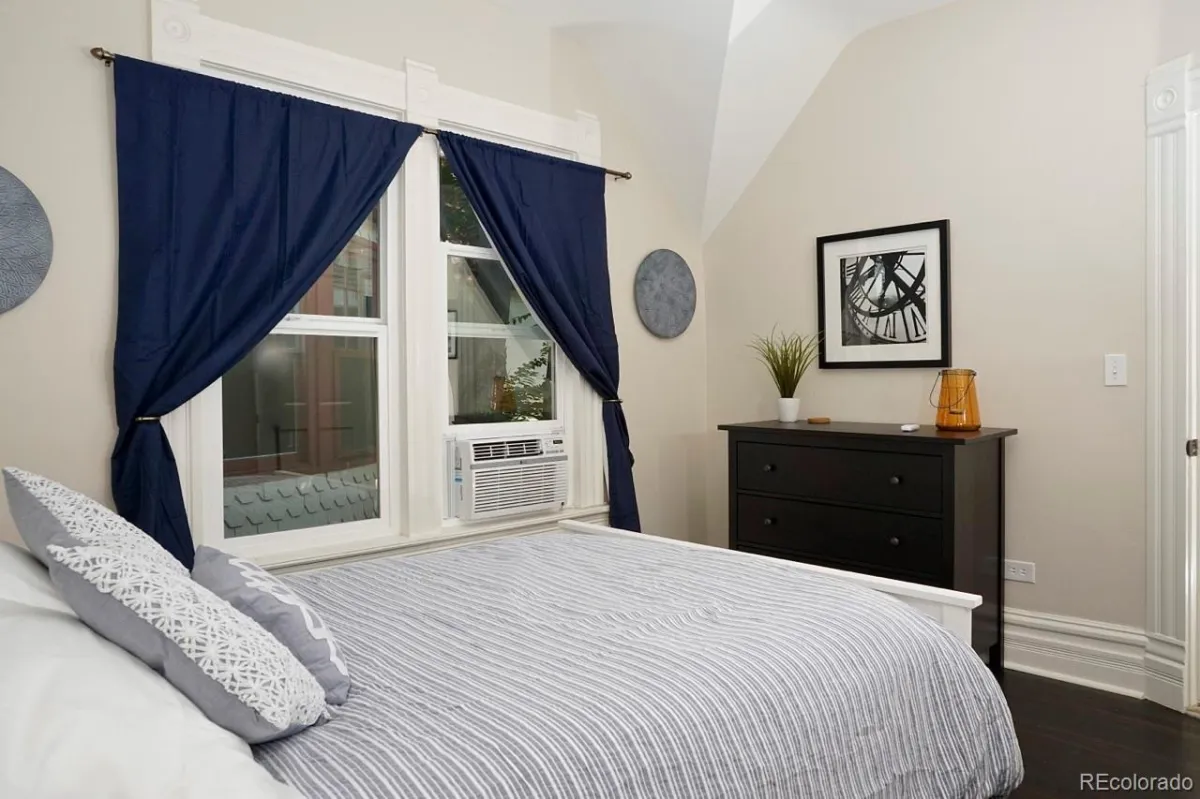 04142026222543 1200 12