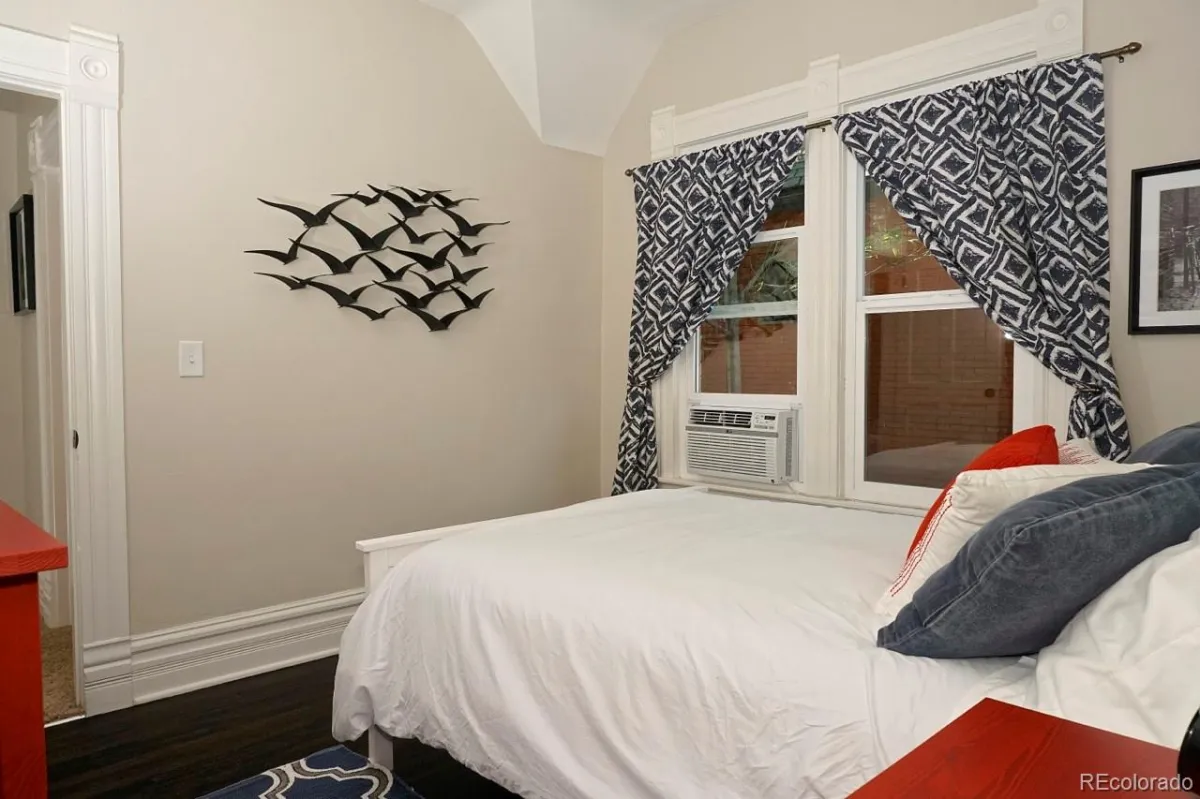 04142026222543 1200 15