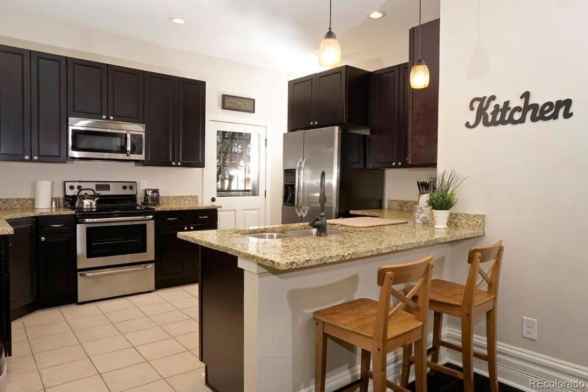 04142026222543 1200 21