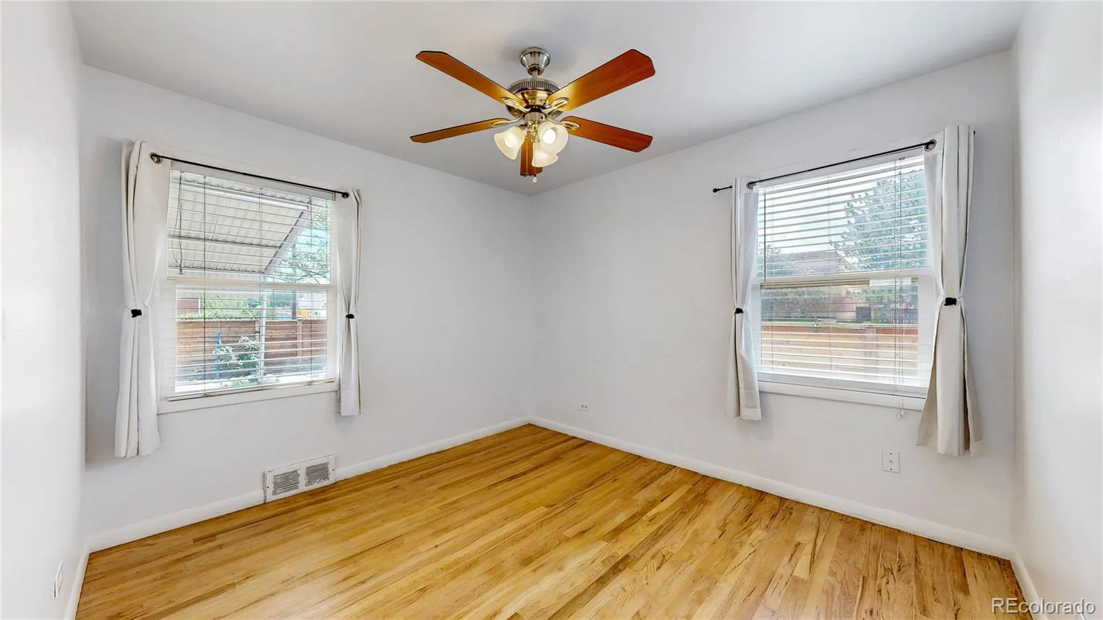 3290 S Elati Street Englewood CO 80110 MLS #REC2457111 05282026162423 1600 9