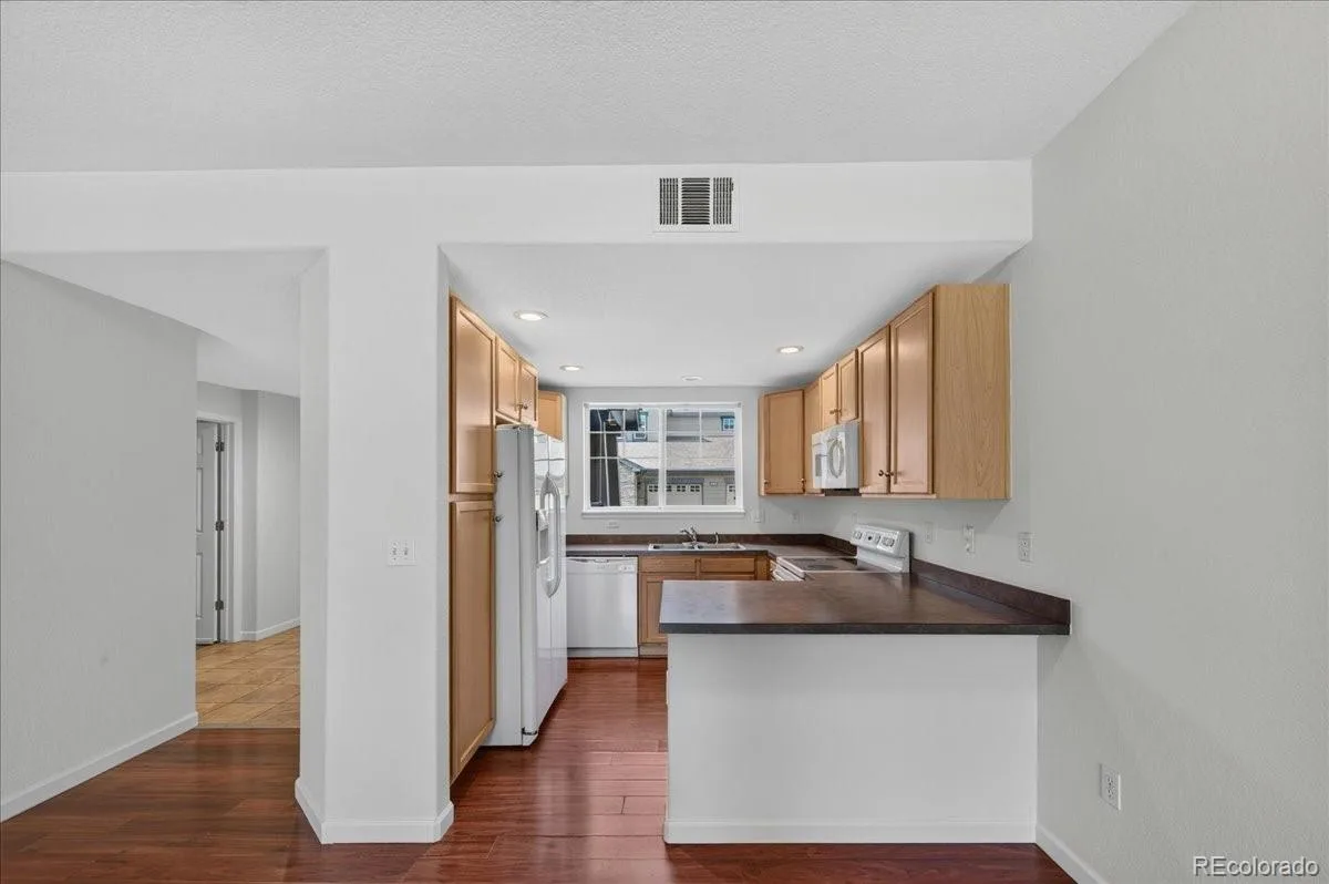2122 S Fulton Circle #103 Aurora CO 80247 | MLS #REC2457188 08062026051607 1200 10