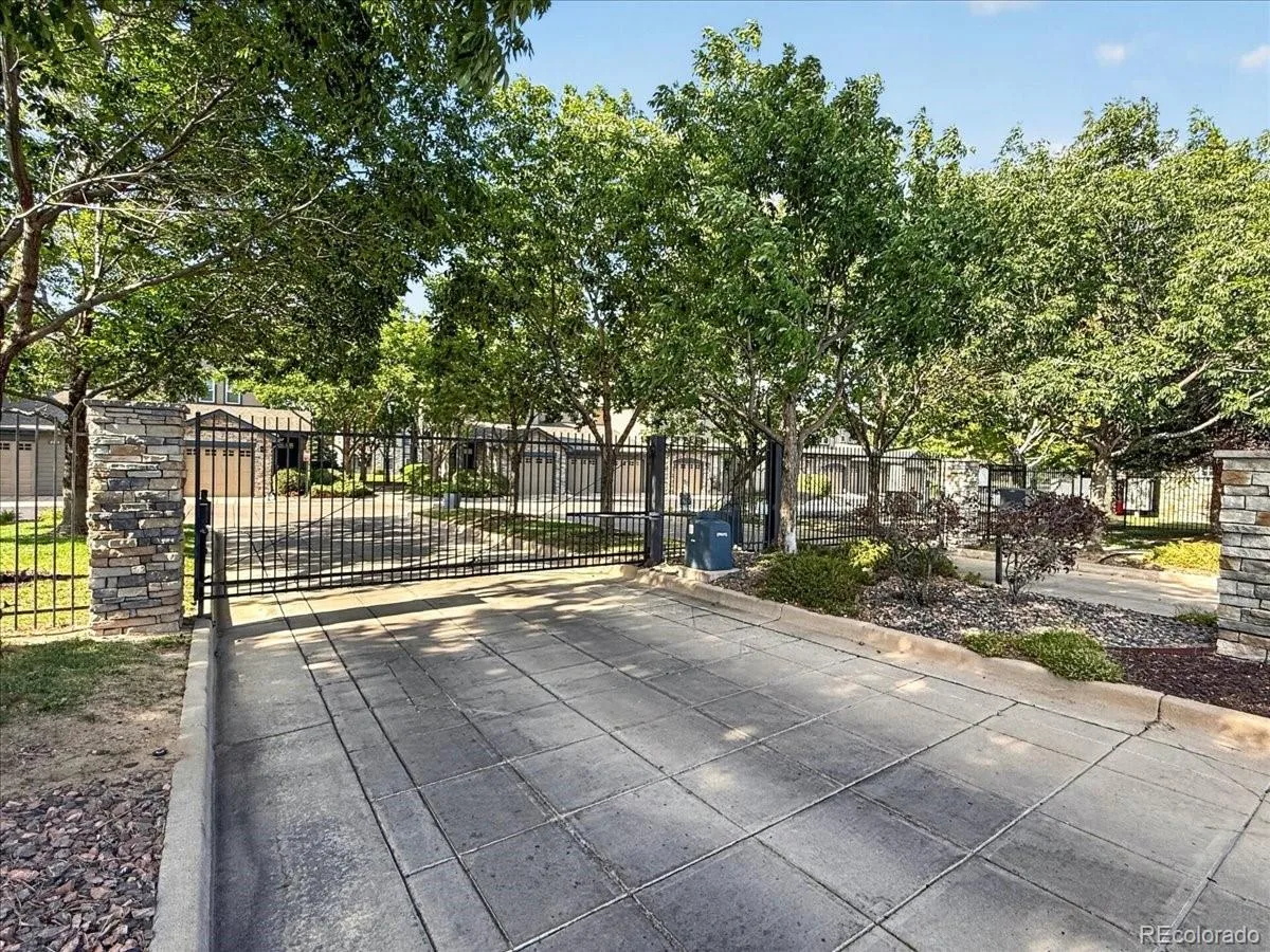 2122 S Fulton Circle #103 Aurora CO 80247 | MLS #REC2457188 08062026051607 1200 30
