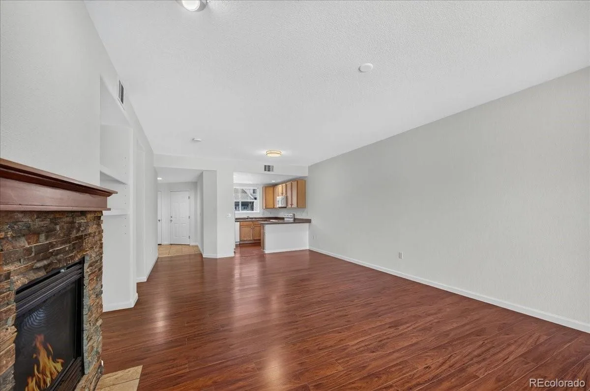 2122 S Fulton Circle #103 Aurora CO 80247 | MLS #REC2457188 08062026051607 1200 6