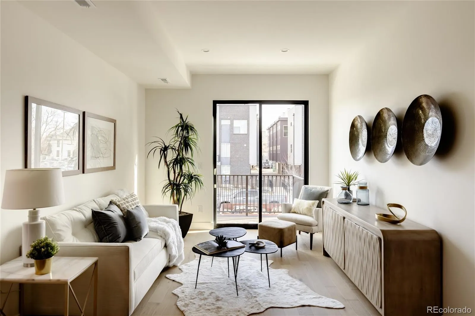 04172026140952 1600 18