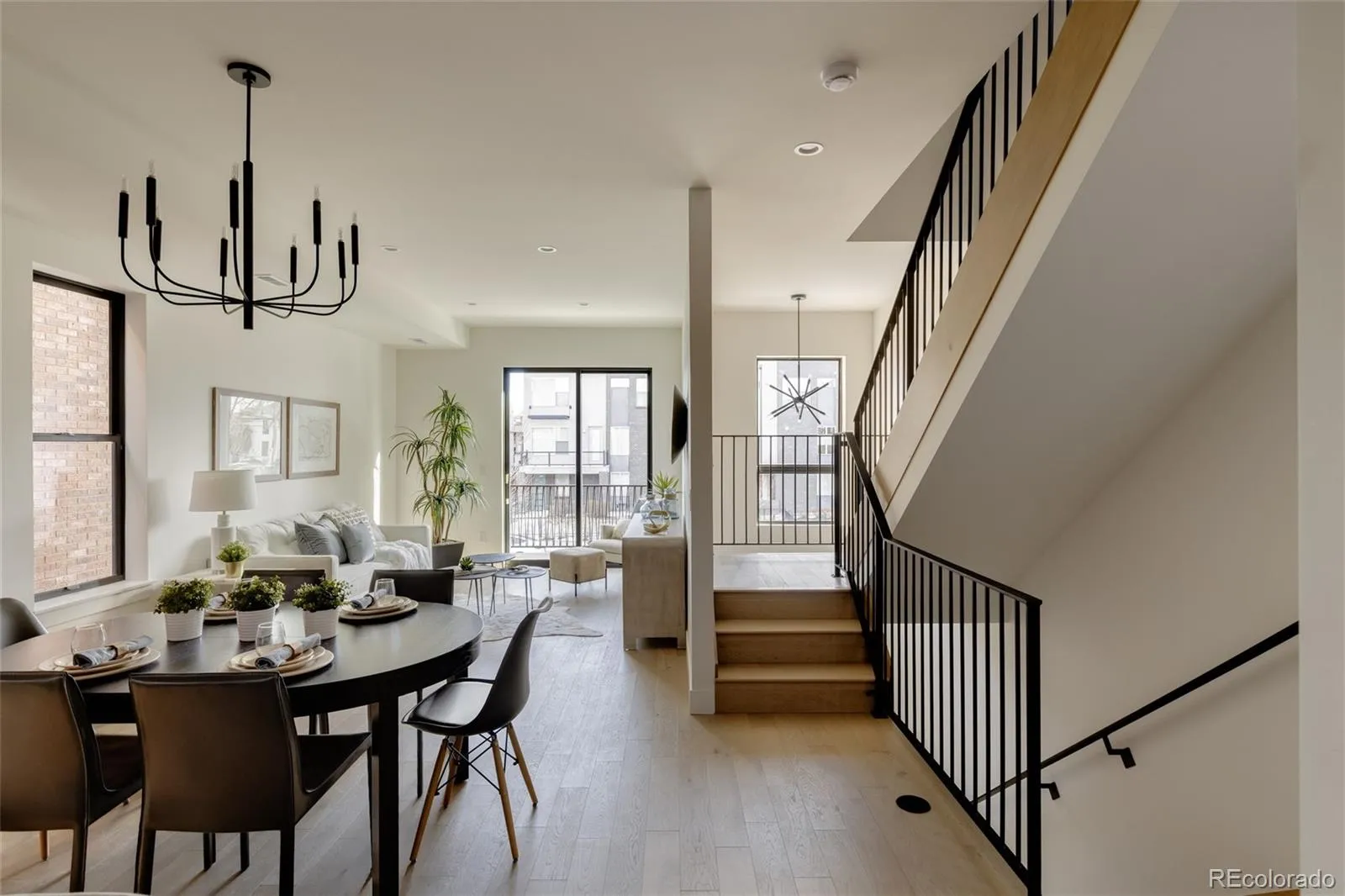 04172026140952 1600 9