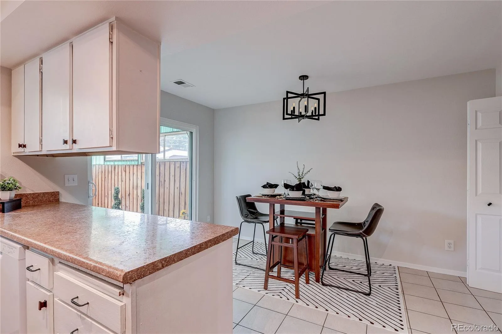 582 S Xenon Court Lakewood CO 80228 MLS #REC2457451 06092026161125 1600 12