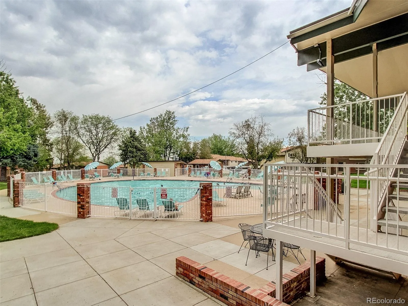 582 S Xenon Court Lakewood CO 80228 MLS #REC2457451 06092026161125 1600 38