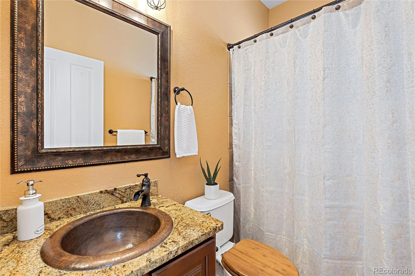 4920 Meadow Mountain Drive Broomfield CO 80023 | MLS #REC2458808 08182026205602 1600 26