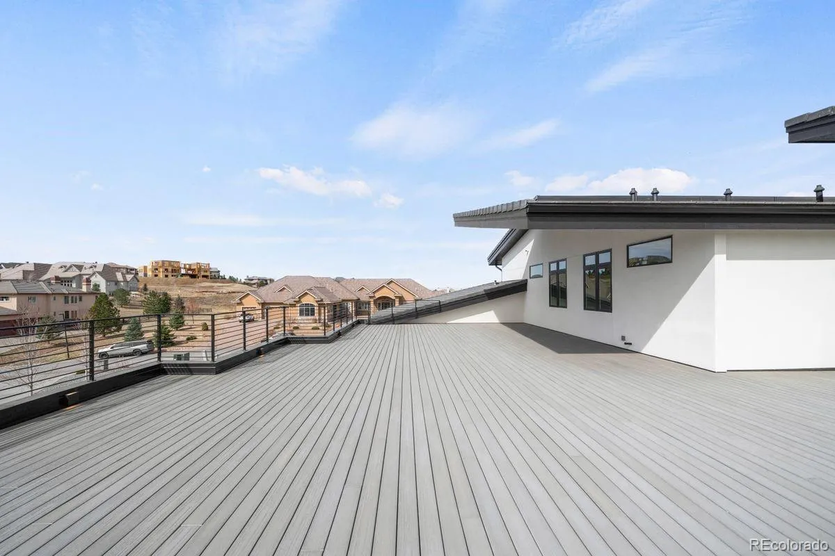 6954 S Espana Way Centennial CO 80016 | MLS #REC2458942 04072026135018 1200 34