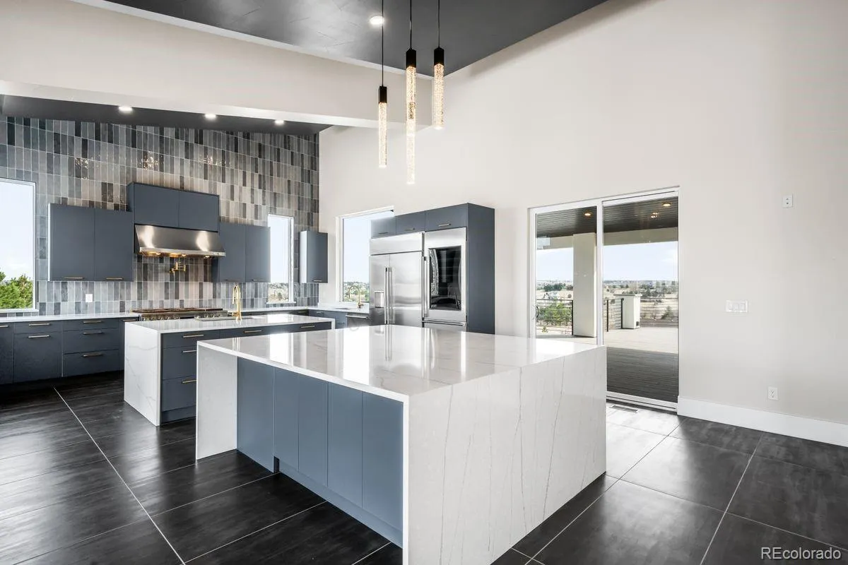 6954 S Espana Way Centennial CO 80016 | MLS #REC2458942 04072026135018 1200 6