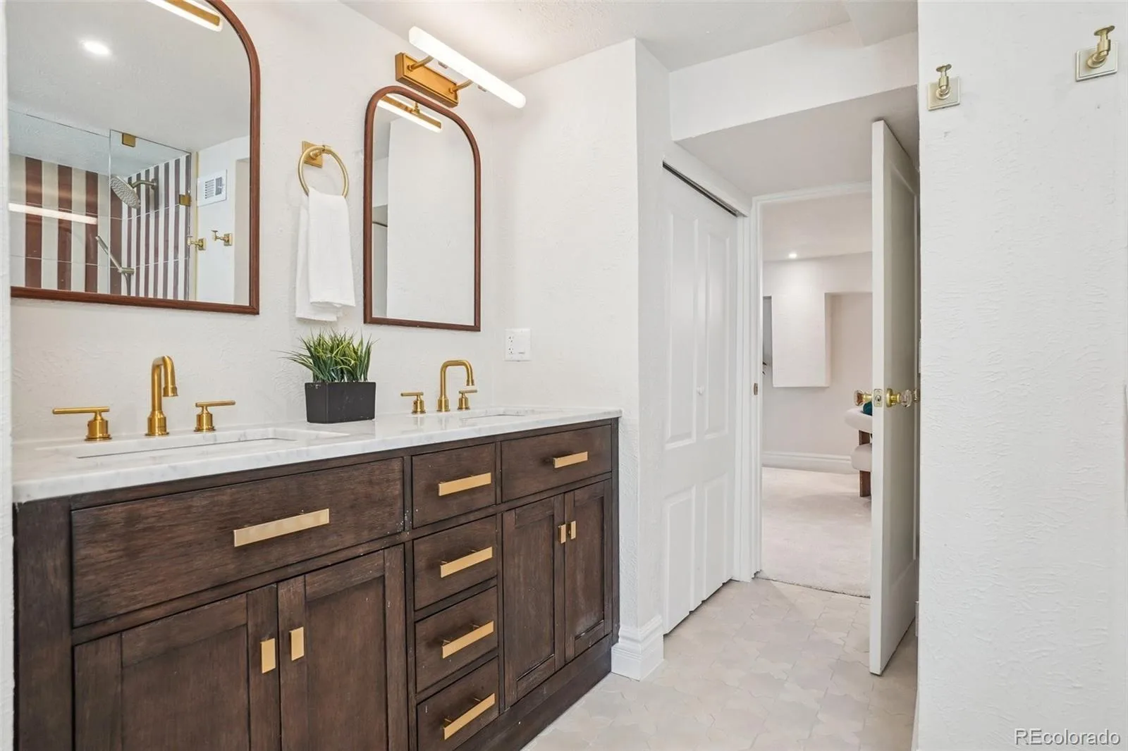 1650 S Lincoln Street Denver CO 80210 | MLS #REC2460028 10062026204659 1600 35