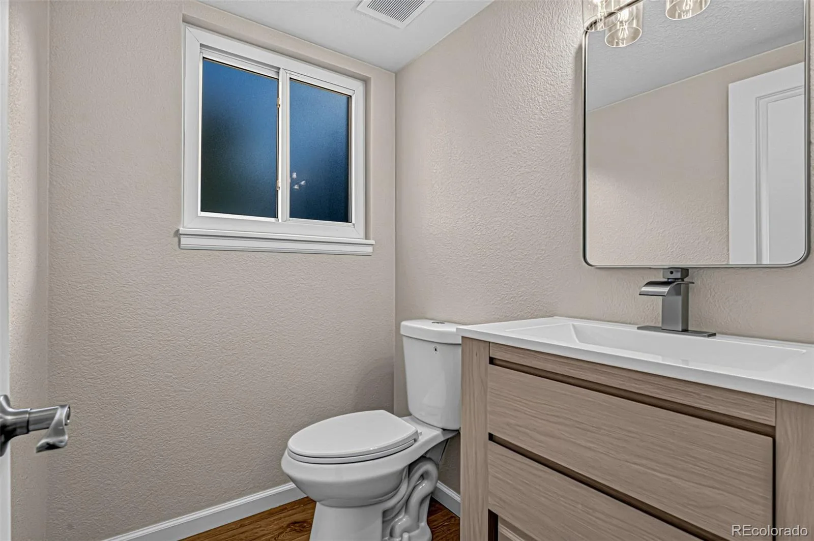 2598 S Ouray Way Aurora CO 80013 | MLS #REC2461026 10142026203047 1600 12