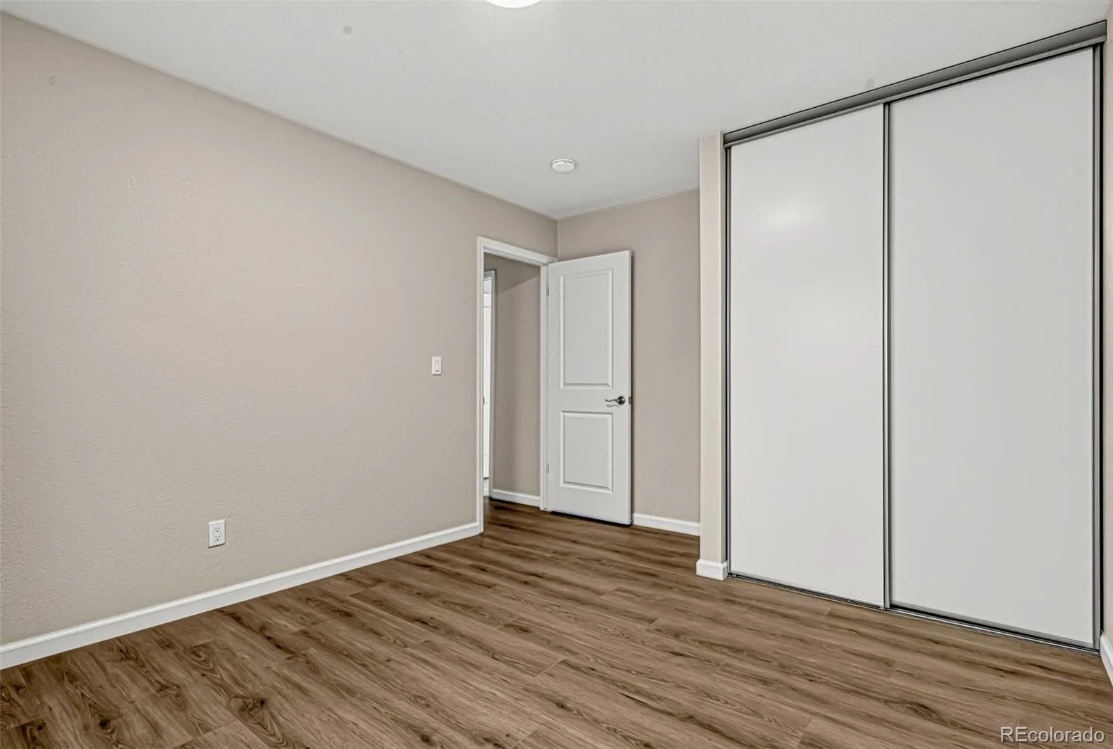 2598 S Ouray Way Aurora CO 80013 | MLS #REC2461026 10142026203047 1600 25