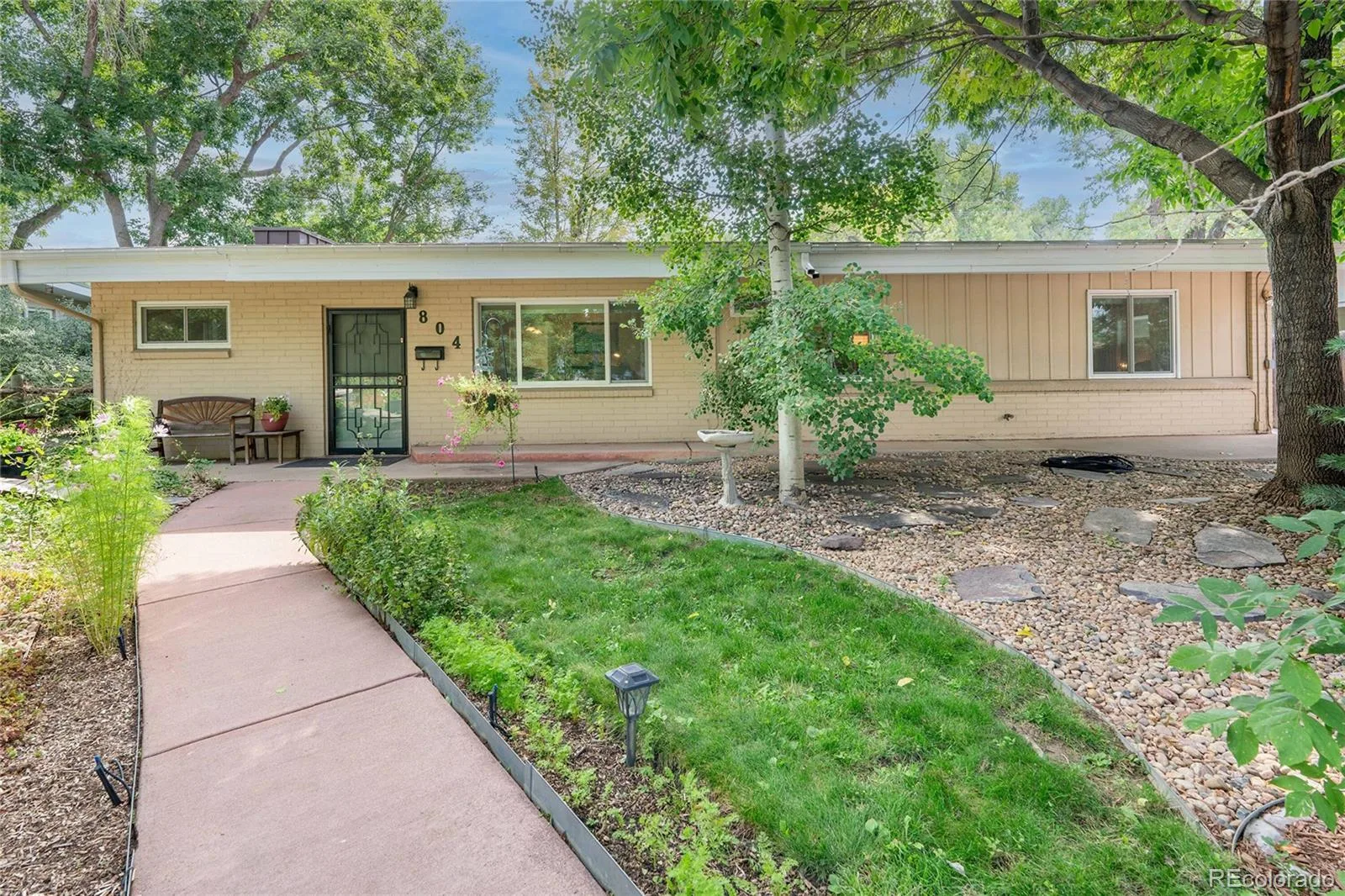 804 W Shepperd Avenue Littleton CO 80120 | MLS #REC2461038 09212026155155 1600 11