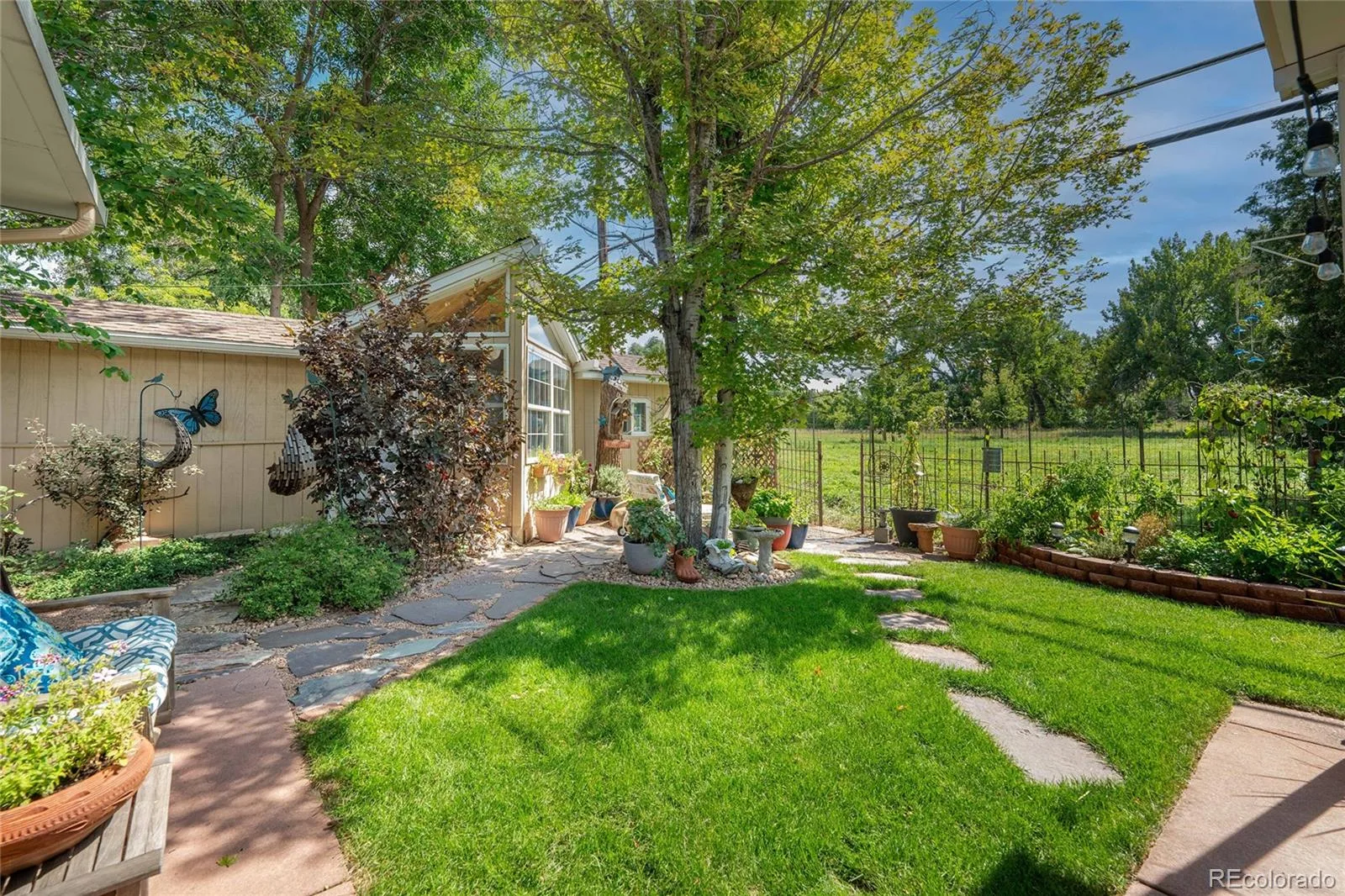 804 W Shepperd Avenue Littleton CO 80120 | MLS #REC2461038 09212026155155 1600 37