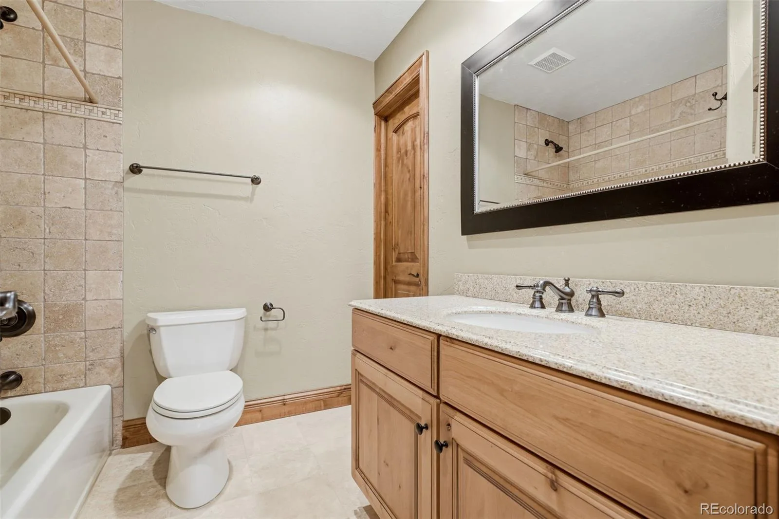 2196 S Washington Street Denver CO 80210 MLS #REC2461149 06092026013239 1600 34