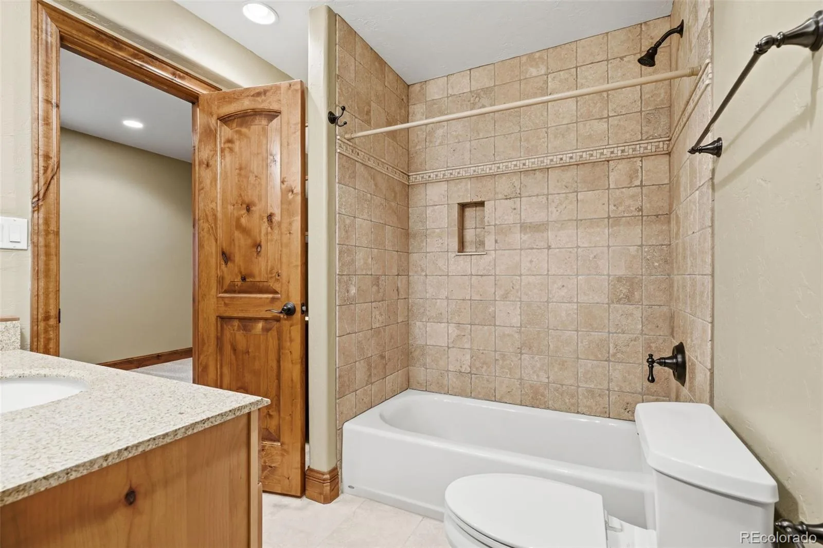 2196 S Washington Street Denver CO 80210 MLS #REC2461149 06092026013239 1600 35