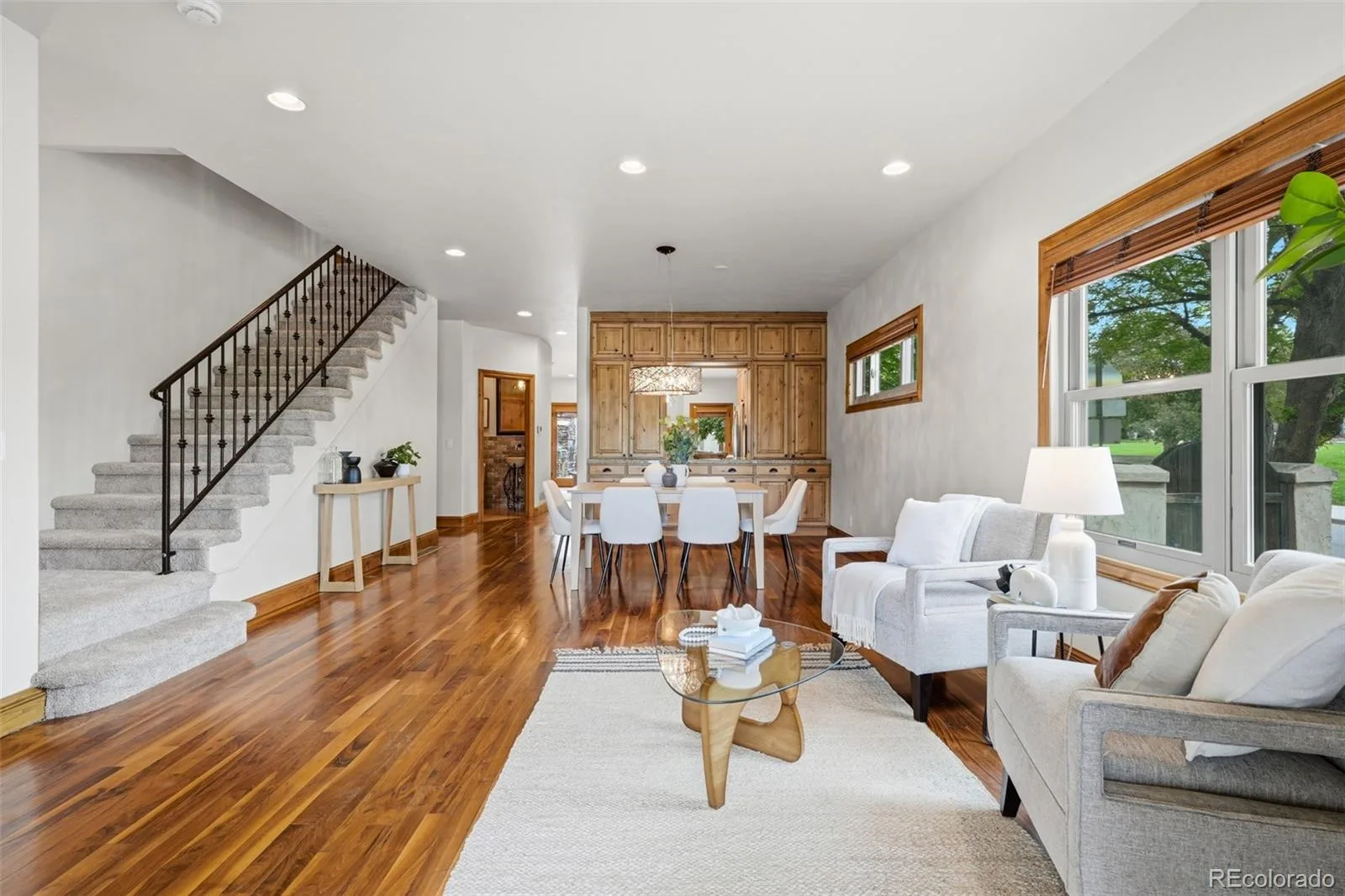 2196 S Washington Street Denver CO 80210 MLS #REC2461149 06092026013239 1600 4