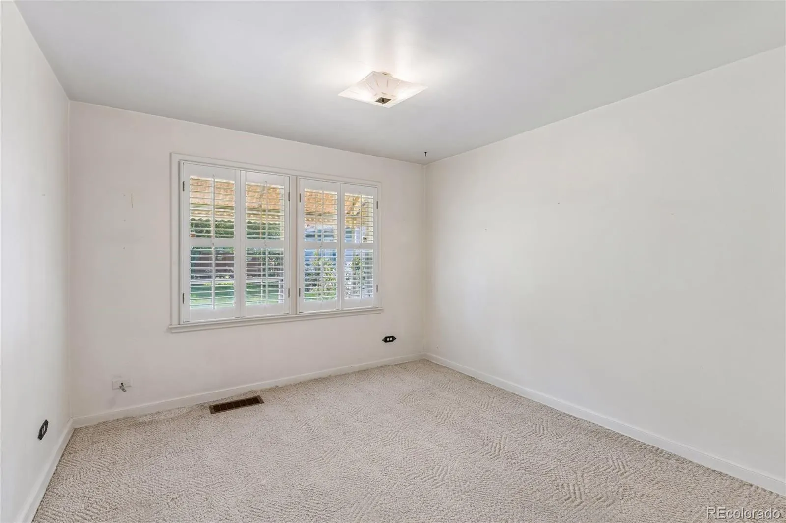 2345 S Monroe Street Denver CO 80210 MLS #REC2462030 05182026201815 1600 18