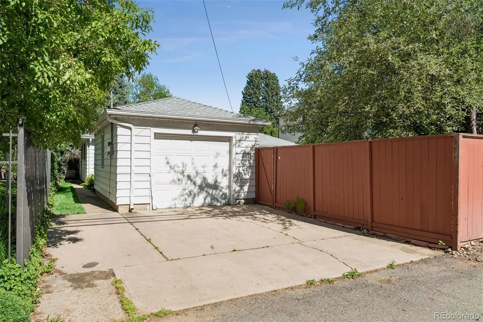2345 S Monroe Street Denver CO 80210 MLS #REC2462030 05182026201815 1600 24