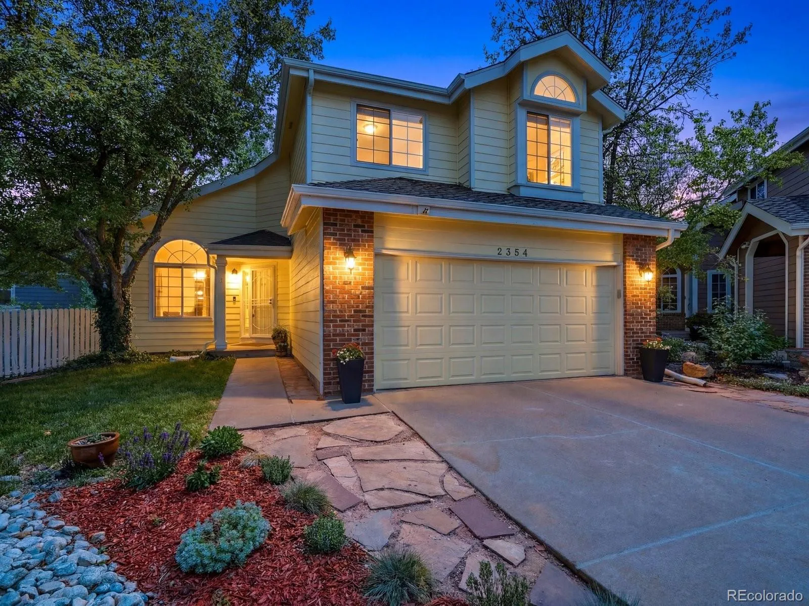 2354 S Harlan Street Lakewood CO 80227 MLS #REC2462584 05192026202100 1600 38