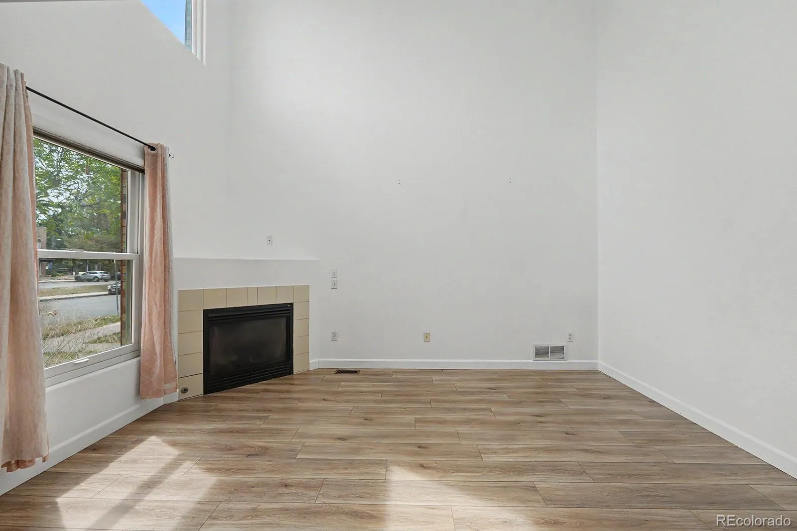 04152026230856 1600 3