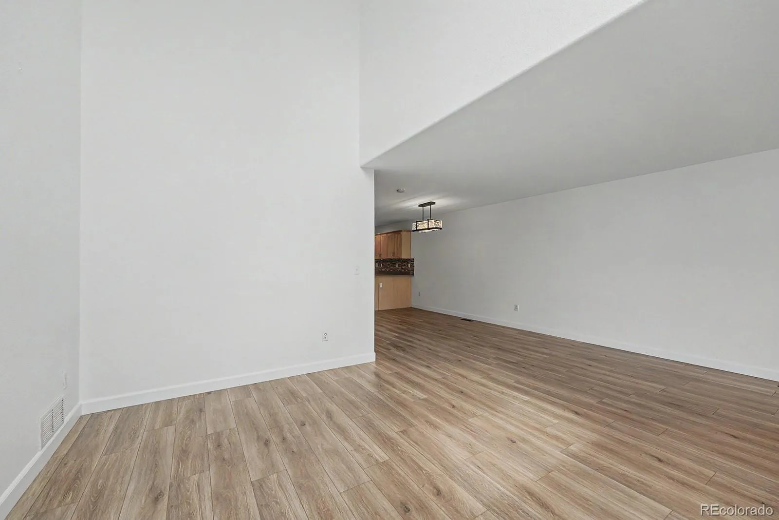 04152026230856 1600 5