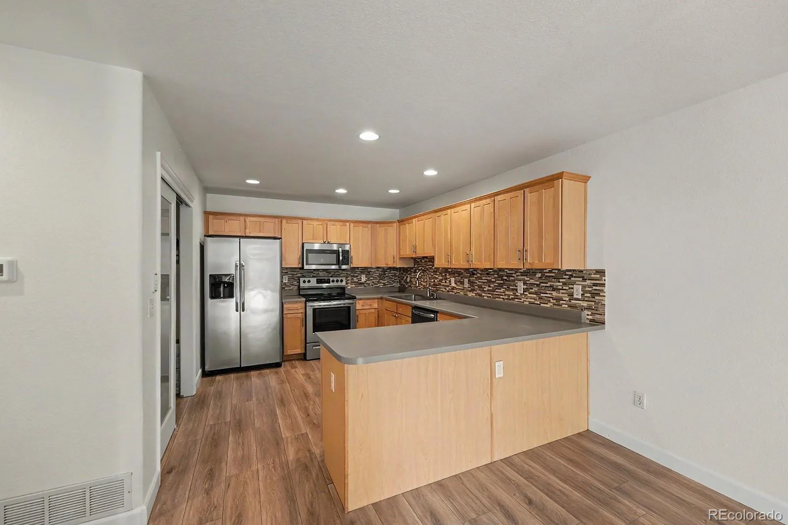 04152026230856 1600 8