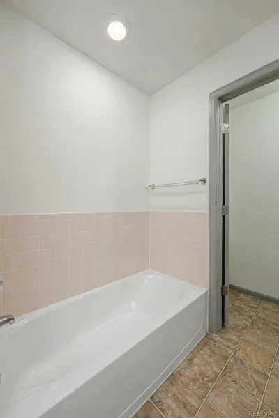 04152026230856 800 21