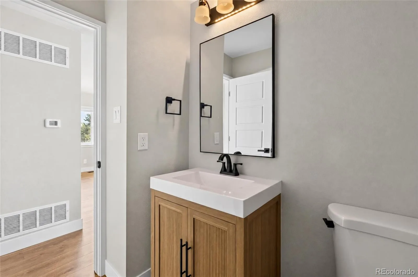 17513 E Lasalle Drive Aurora CO 80013 | MLS #REC2465407 10072026062513 1600 21
